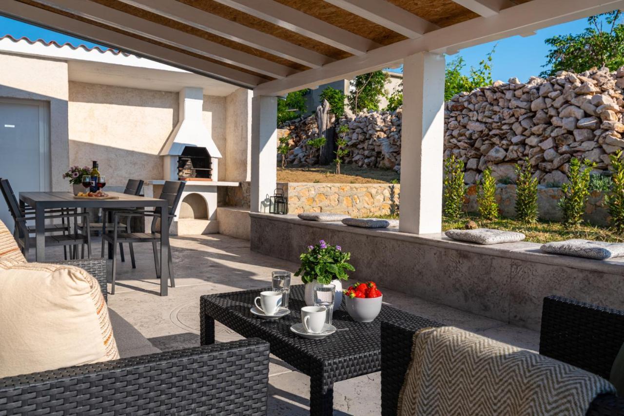 Holiday House Ventum Ražanac Екстериор снимка