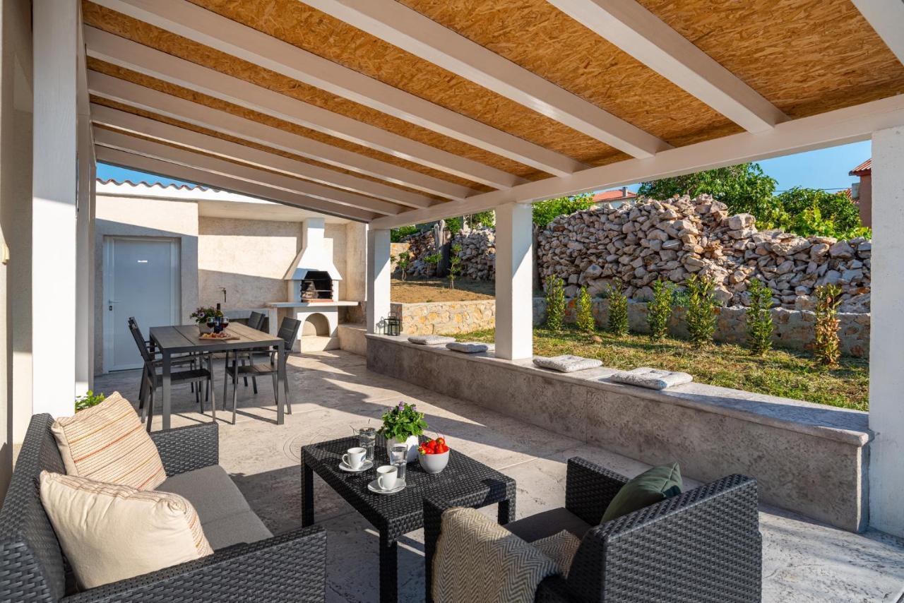 Holiday House Ventum Ražanac Екстериор снимка